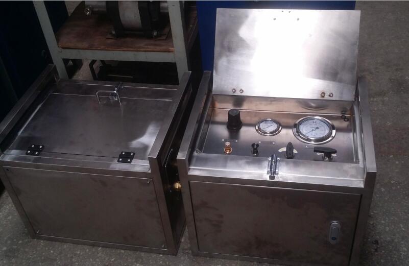 井口閥門(mén)用便攜式氣動(dòng)試壓泵|井口閥門(mén)水壓試驗(yàn)機(jī)